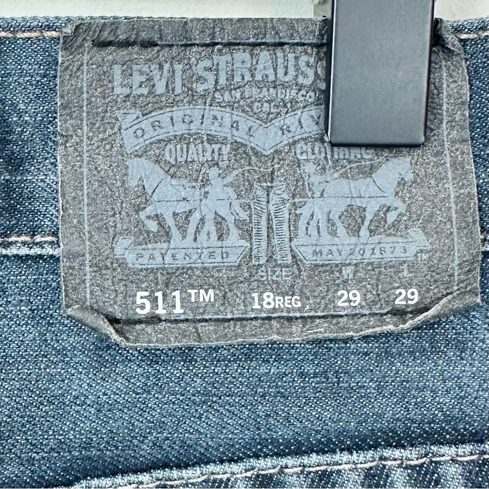 Levi's Men's Blue 511 Slim Straight Jeans - Picture 5 of 7